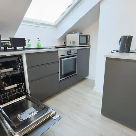 Schmuckstueck In Apartamento Munique