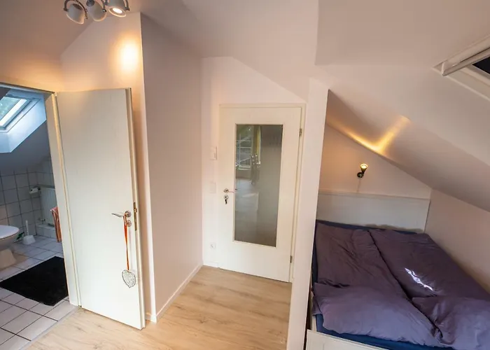 Schmuckstück In Apartment *